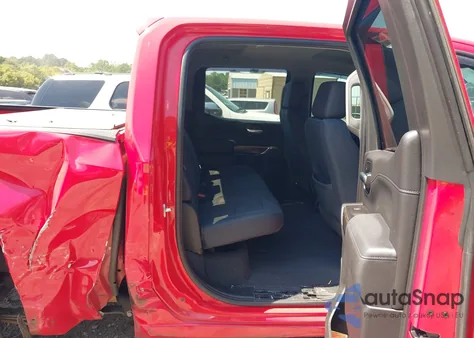 2019 Chevrolet Silverado 1500 Rst z USA, uszkodzony, nr VIN 3GCPWDED4KG167525